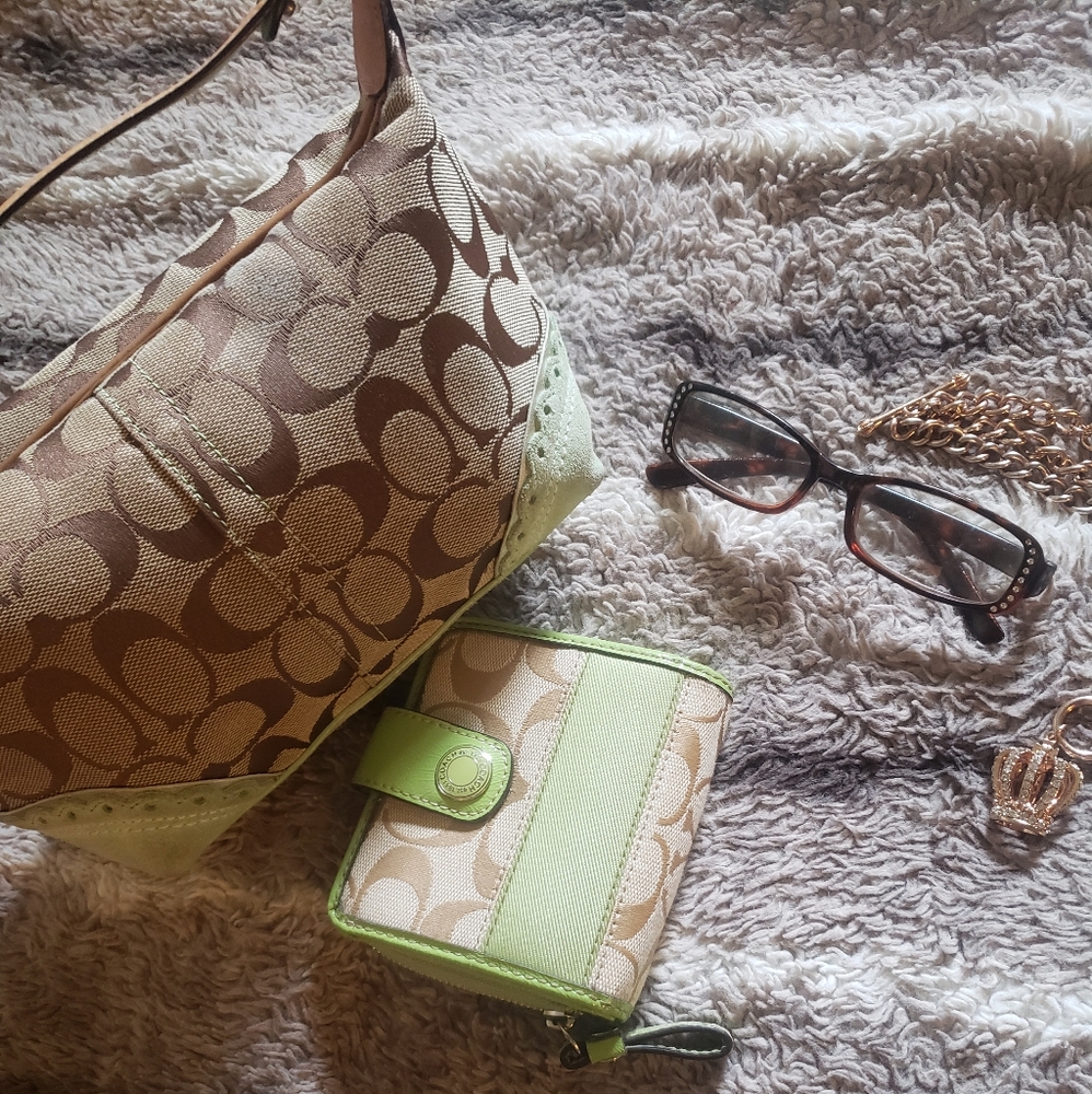 Coach Signature "C" Khaki BUNDLE